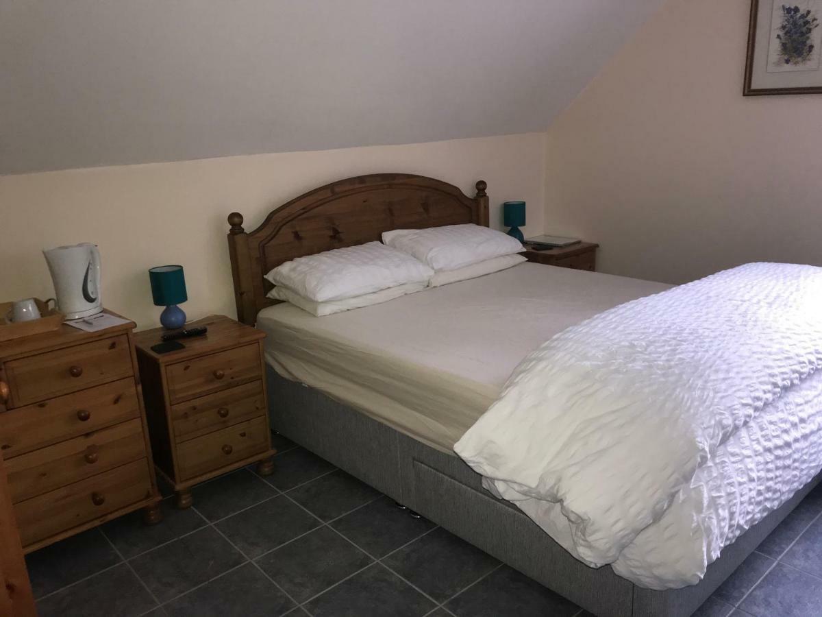 Riverside Cottage B&B Cladich Екстериор снимка
